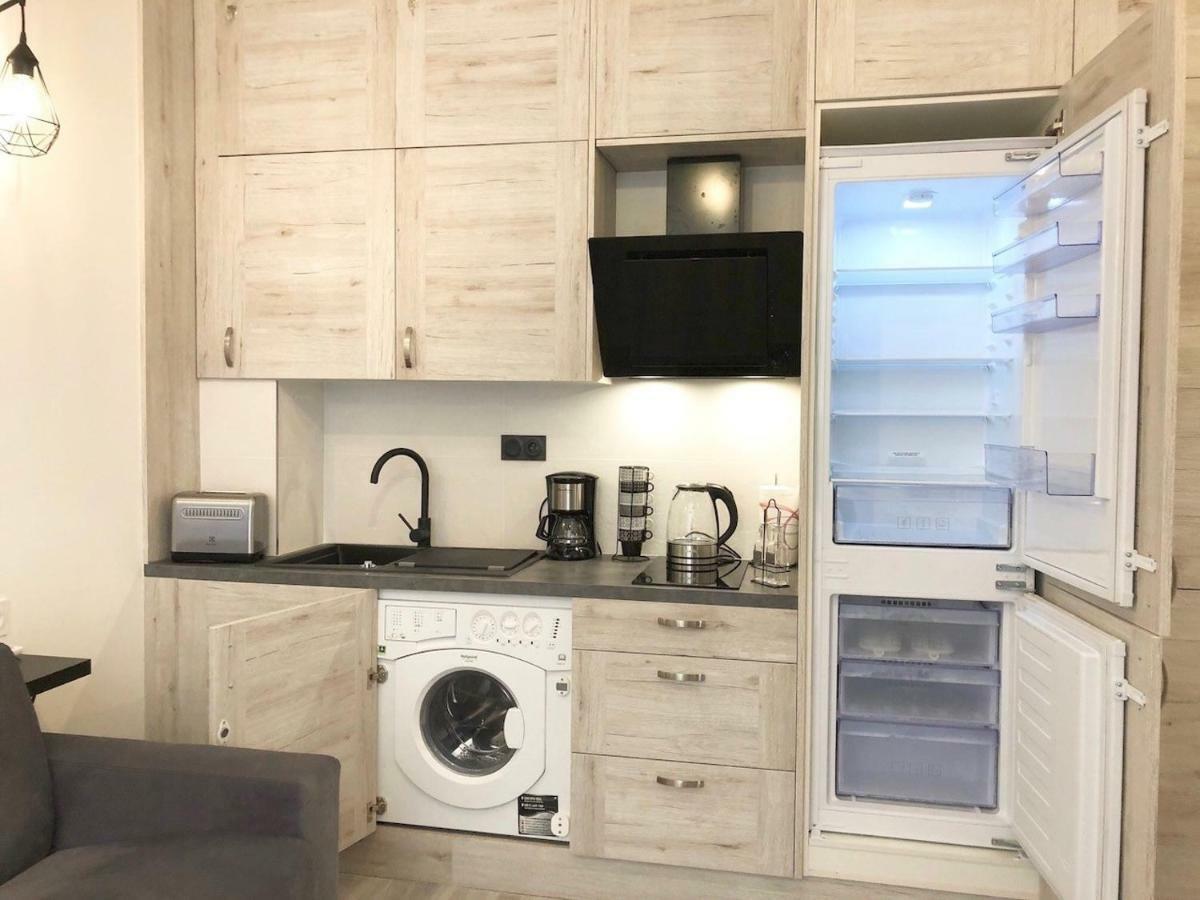 Nice Centre Flat - Modern, Quiet And Brand New Экстерьер фото
